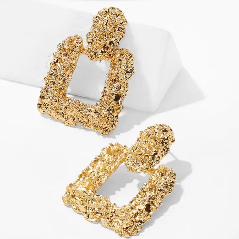 ‎Square Textured Gold Statement Drop Earrings